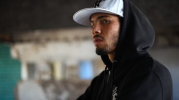 893890 561638913868163 946884309 O