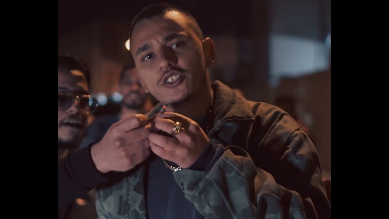 Maxresdefault1 87 - Amyne - Hoodie (Official Music Video)