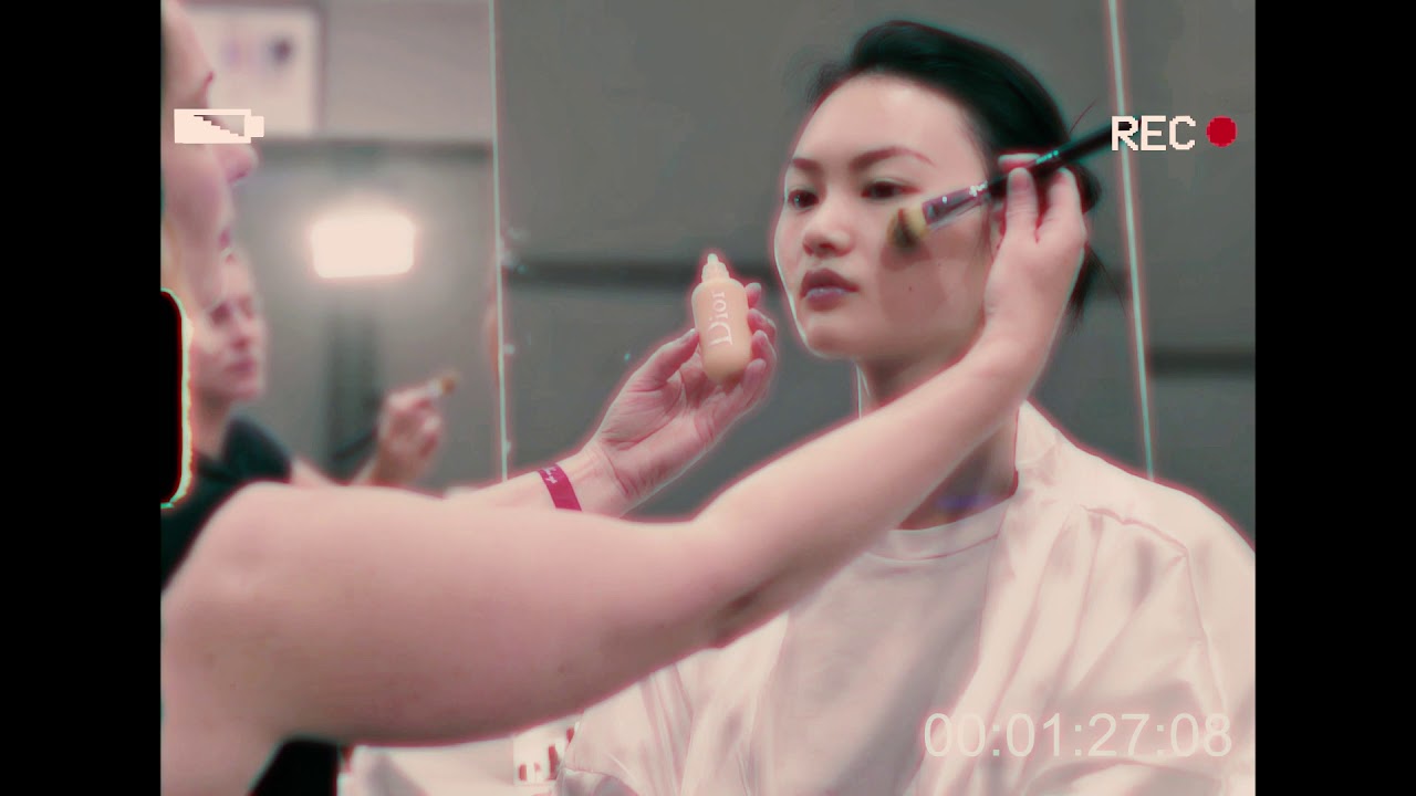 maxresdefault[1] - LOUN - ACTRESS (Official Video Clip)