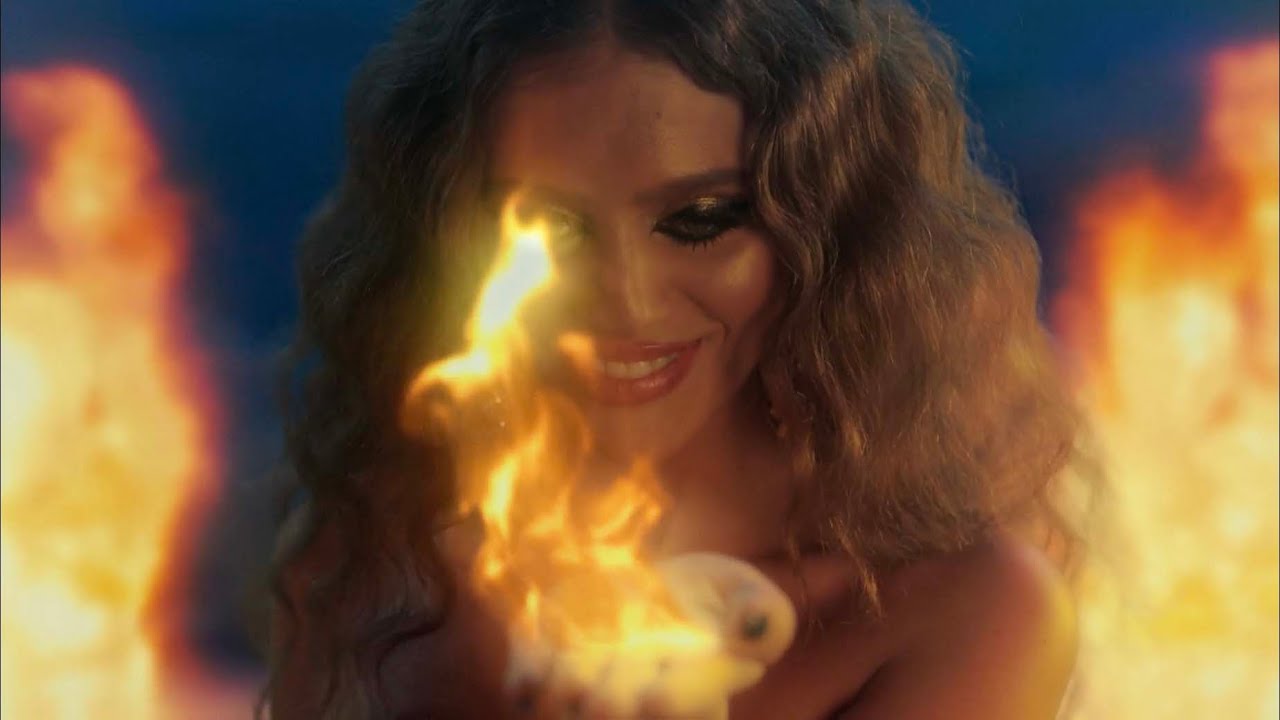 Maxresdefault1 7 - Elyanna & Balti - Ghareeb Alay (Official Video)